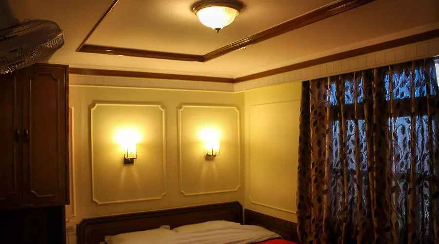 Hotel Hilltop Shimla